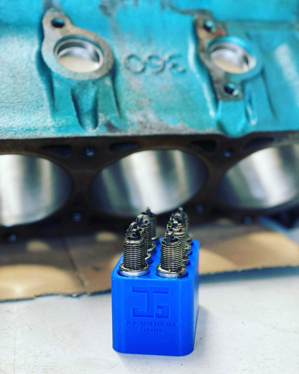 Spark plug caddy 4/8