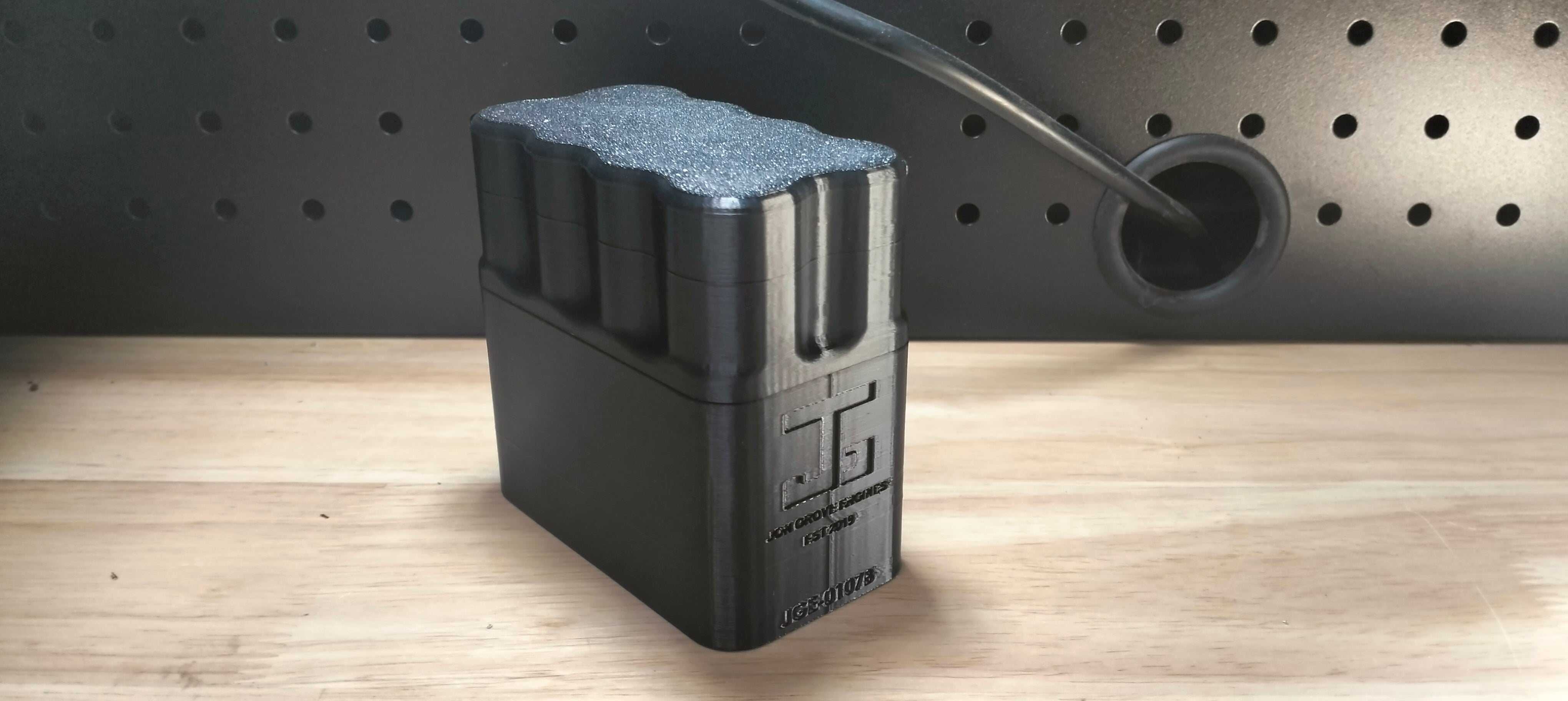 Spark plug caddy 4/8